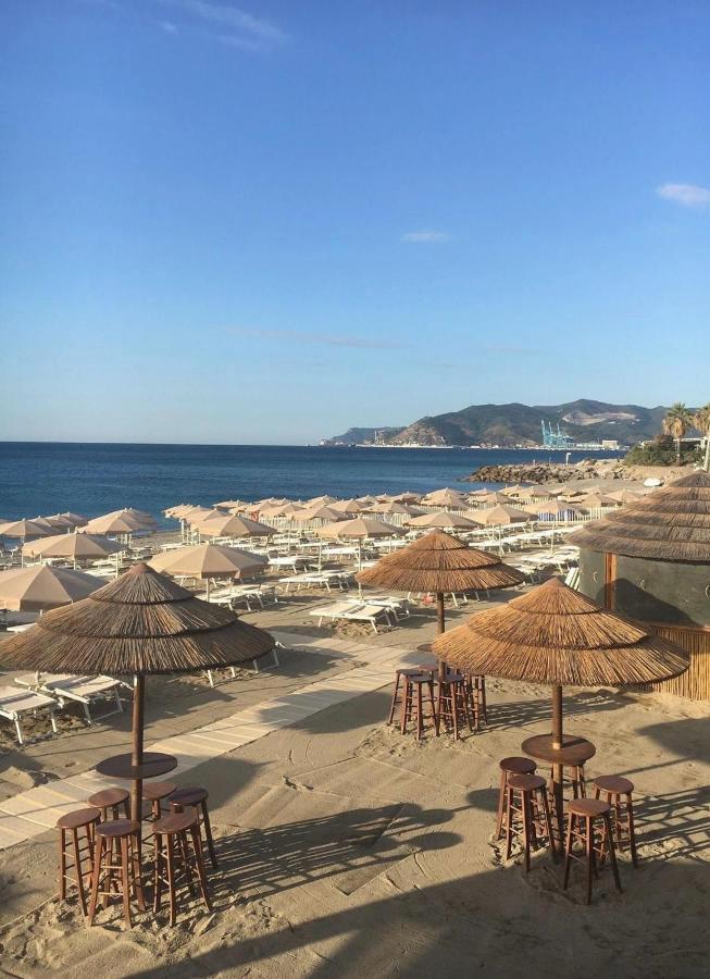 Don Pedro Beach House 萨沃纳 外观 照片